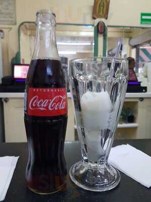 Neveria Roxy (condesa)