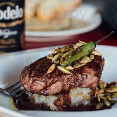 Piloncillo Y Cascabel