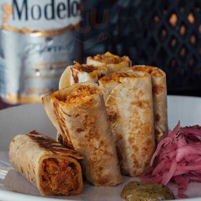 Piloncillo Y Cascabel