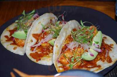 Xanat Bistro & Terraza