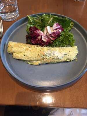 Margaret Chic Kitchen