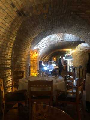 Maralunga Pizza Grill & Bar