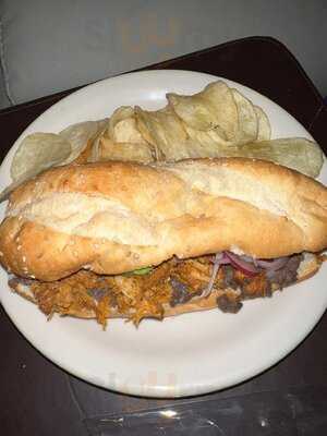 The Grand Lounge Elite