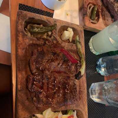 El Diez Alfonso Reyes