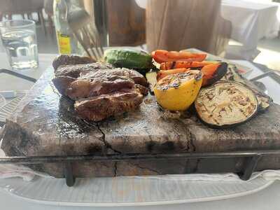 Auguri Kosher Trattoria