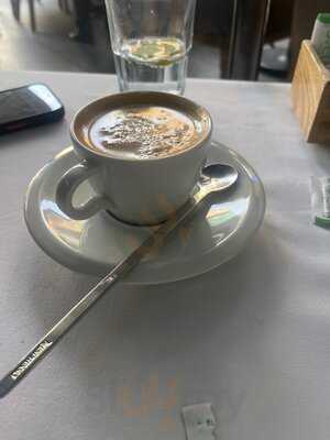 Auguri Kosher Trattoria