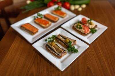 Kolobok Mgpp Restaurante Ruso