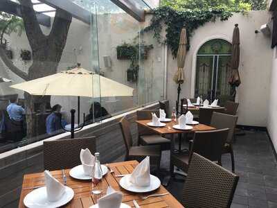 La Strada Ristorante