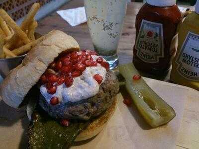 Smokey's Burger House