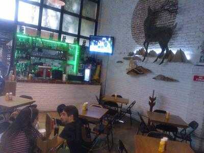 Smokey's Burger House