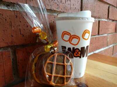 W&m Waffles & More