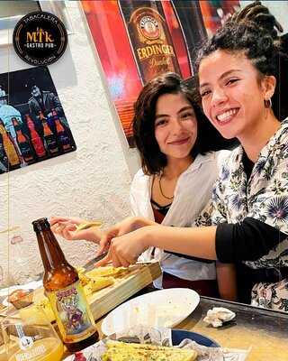 La Matra-k Gastro Pub