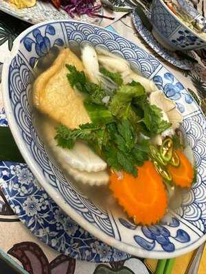 Kiin Thai-viet Eatery