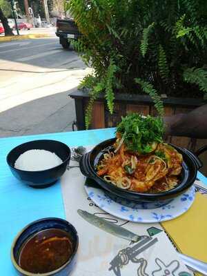 Kiin Thai-viet Eatery