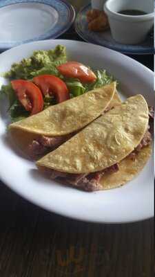 La Cerveceria De Barrio