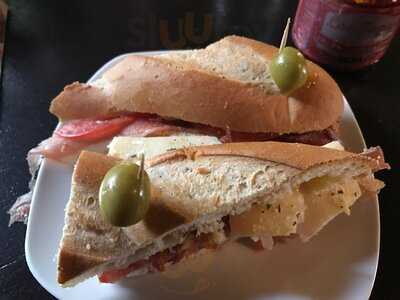 Las Tapas De San Juan Isabel La Catolica