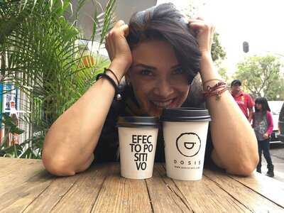 Dosis Café