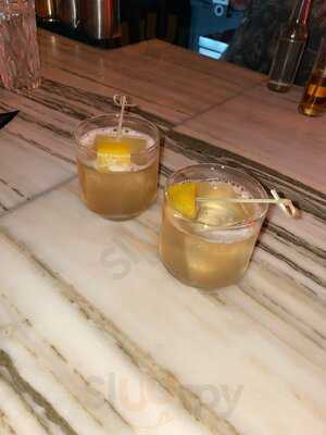 Hanky Panky Cocktail Bar