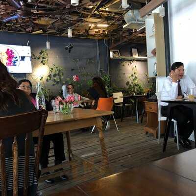 Central Onceveintitres