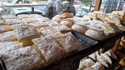 Panaderías La Esperanza