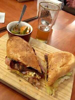 Mistica Cantina Tradicional