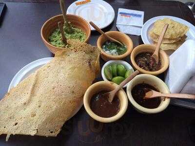 Tacos El Califa De Leon