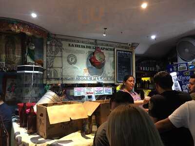 La Hija De Los Apaches