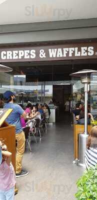 Crepes & Waffles Oasis