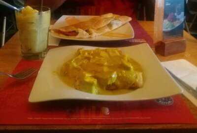 Crepes & Waffles Oasis