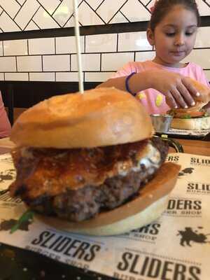 Sliders Félix Cuevas