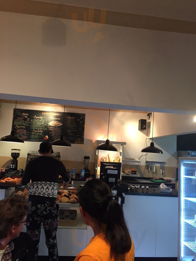 Central Bakery Artisan Breads & Gallery