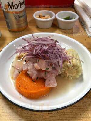 El Mercadito Peruano