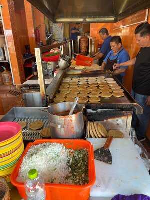Gorditas Y Carnitas Zacazonapan