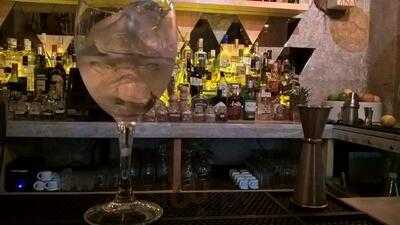 Lázaro Comedor & Bar