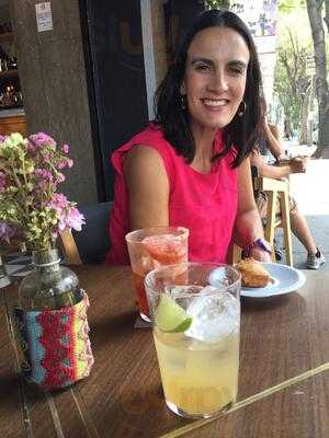 Lázaro Comedor & Bar