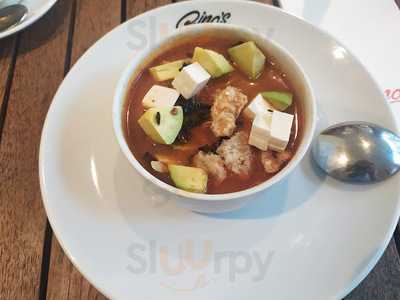 Ginos - Guadalupe Inn