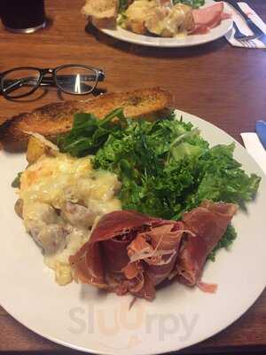 Mon Dieu Raclettería