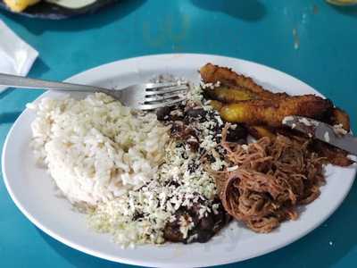 Los Chamos Restaurante