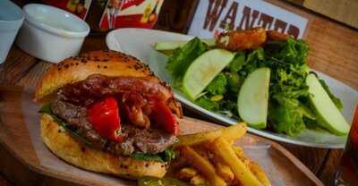 Wanted Burger's Ribs & Beer