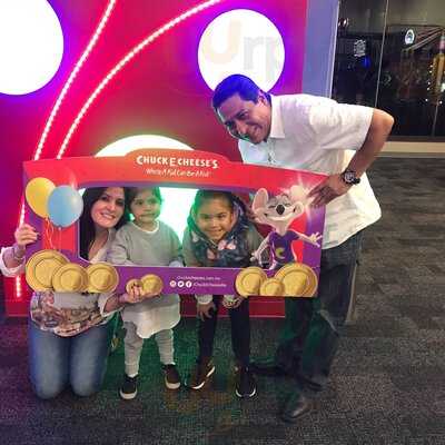 Chuck E. Cheese's