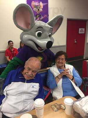Chuck E. Cheese's