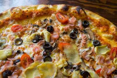 Kemi Pasta Pizza Y Cerveza