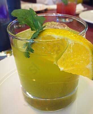 Alvaros Restaurante Bar