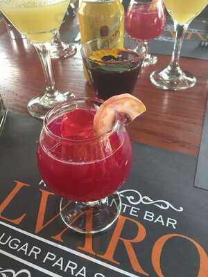 Alvaros Restaurante Bar