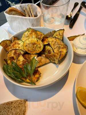 Estiatorio Nostos (lomas De Chapultepec)