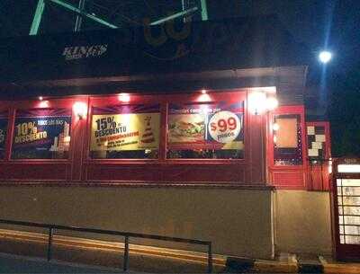 Kings Pub Plaza Loreto