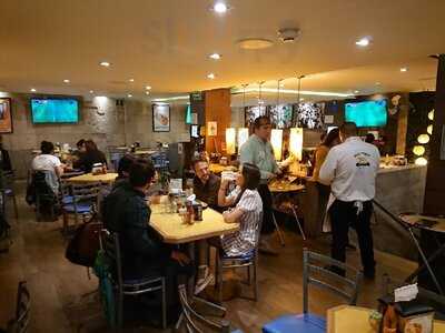 Salón Corona Génova