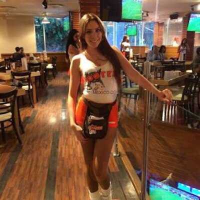 Hooters