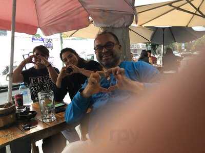 Tercos Burritos Y Clamatos Chihuahua Style