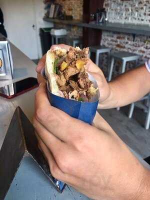 Tajaná The Pita Project